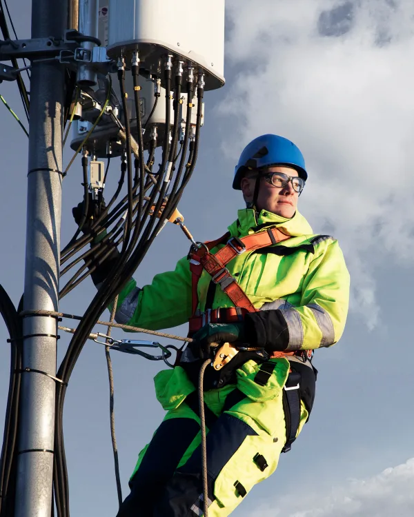 eltel_2021_12a9803_web